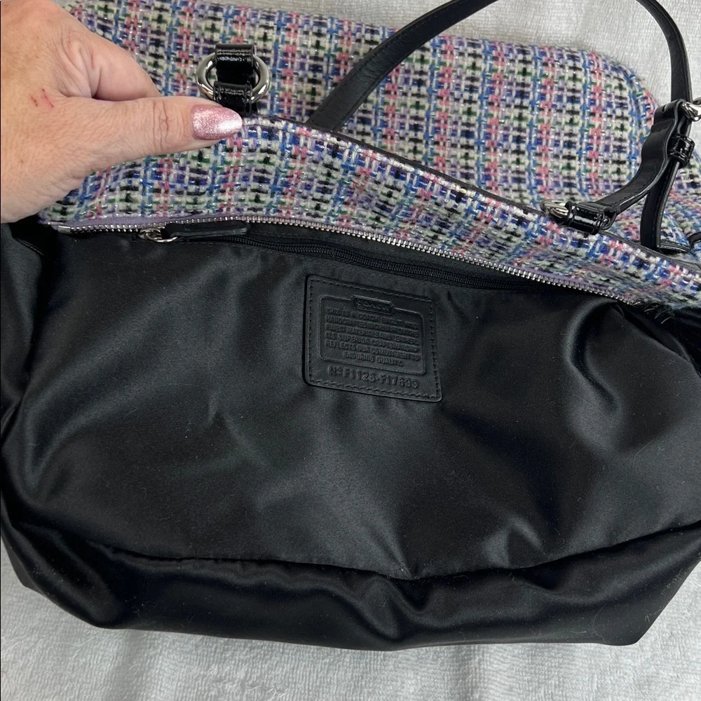 Coach 2011 Multicolor Tweed shoulder or handbag Bag - Picture 10 of 11